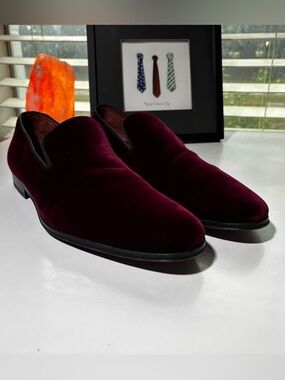 Magnanni Men’s Dorio Velvet Venetian Burgundy Slip-On Loafers